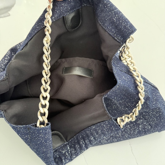 L'AURA Denim Sparkle Miami Shoulder Bag Chain Strap NWT Everyday Large Bag - Picture 4 of 8